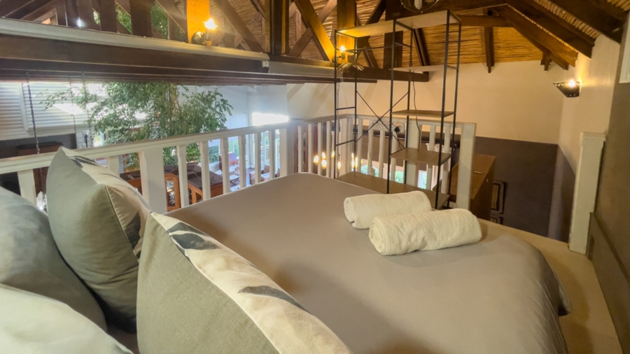 To Let 5 Bedroom Property for Rent in Southern Cross Western Cape